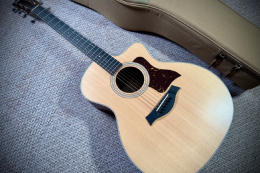 Taylor 泰勒214CE-SR 几乎全新 买来仅弹过几次的二手全单