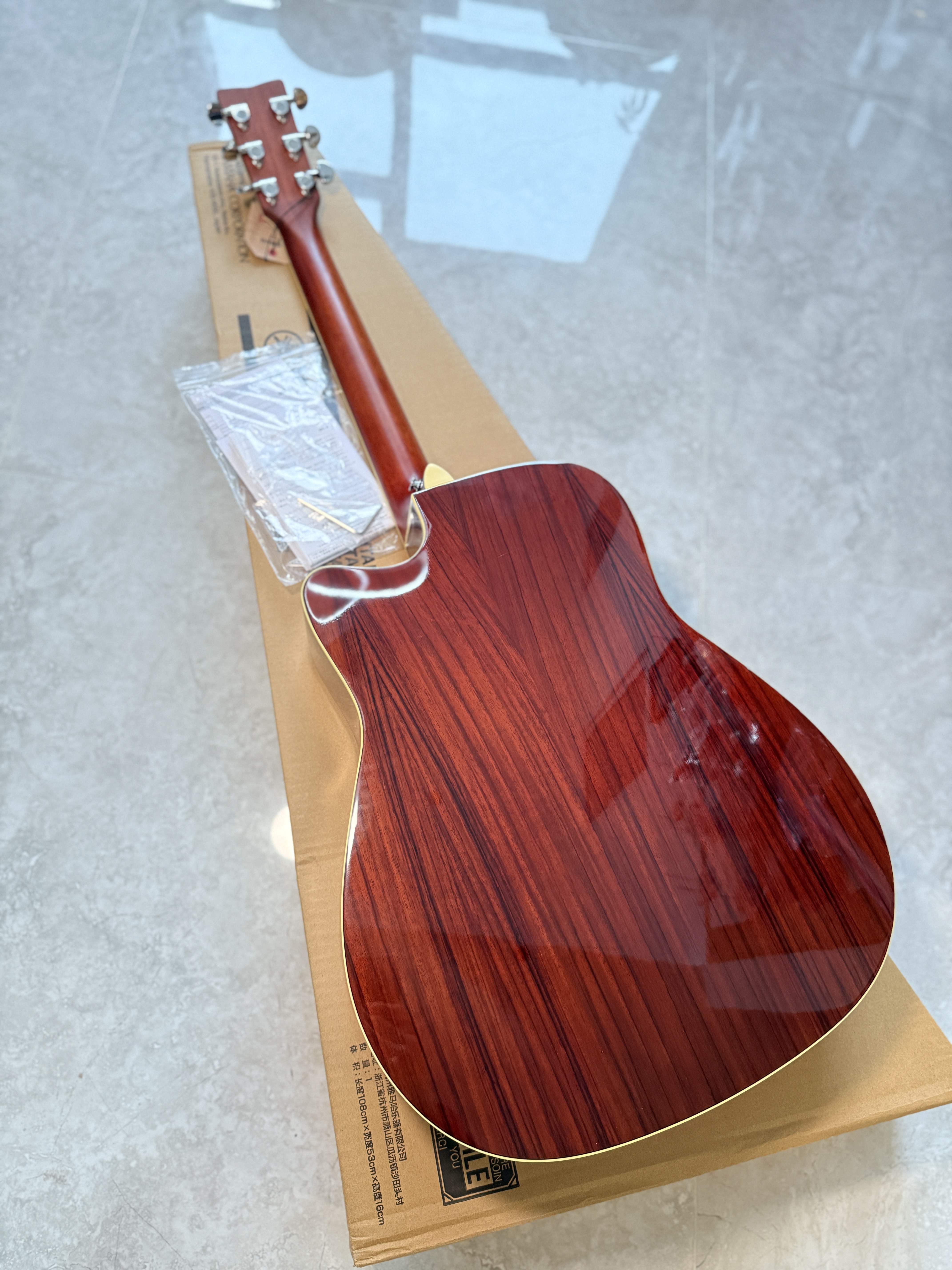 雅马哈FGX830C实拍图3