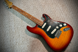 Fender 芬达玩家PLUS Player 墨玩 99新 几乎全新电吉他捡漏款